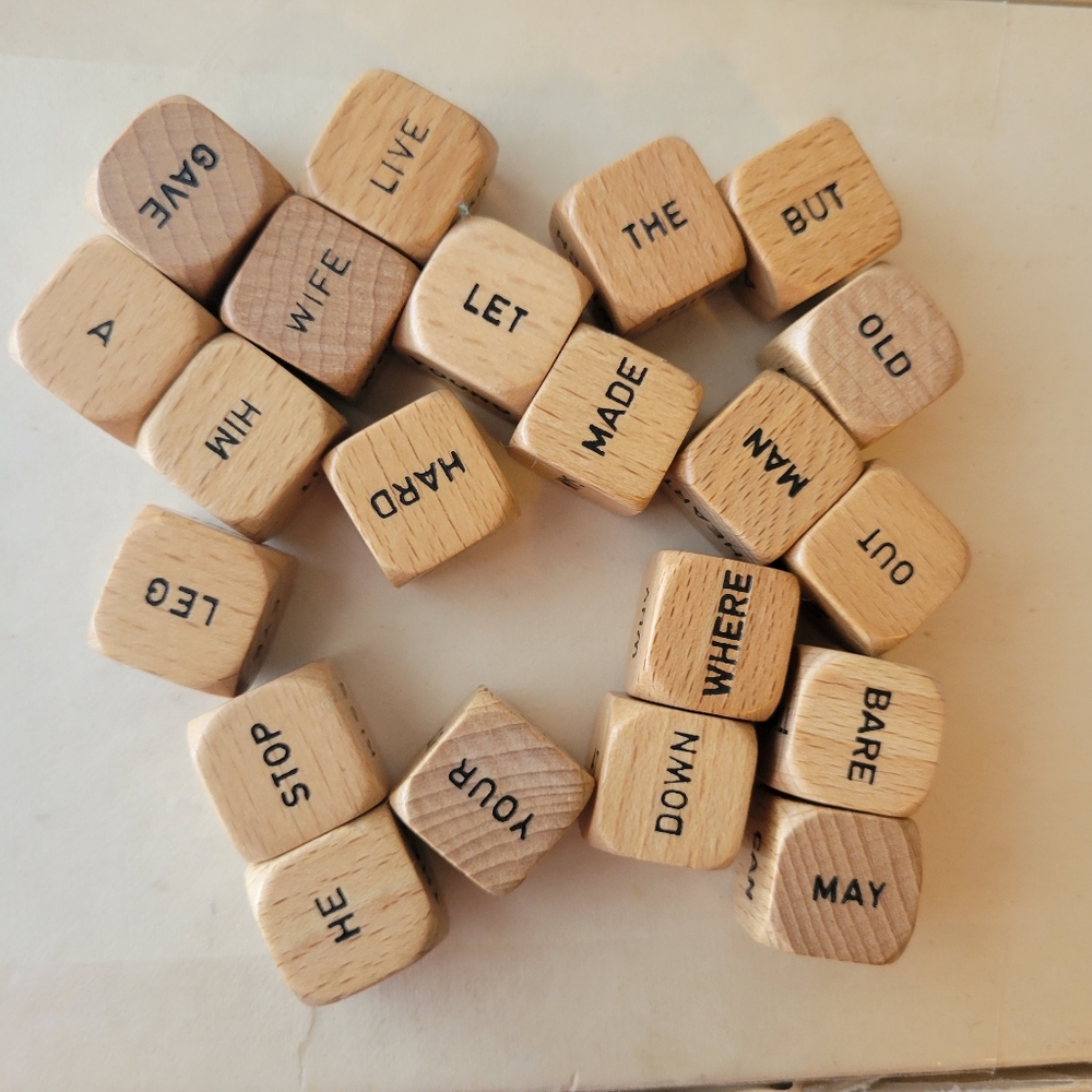 Scrabble Sentence Cube Game - 1971 ~ Original Box & Game Pieces ~ Retro Fun!